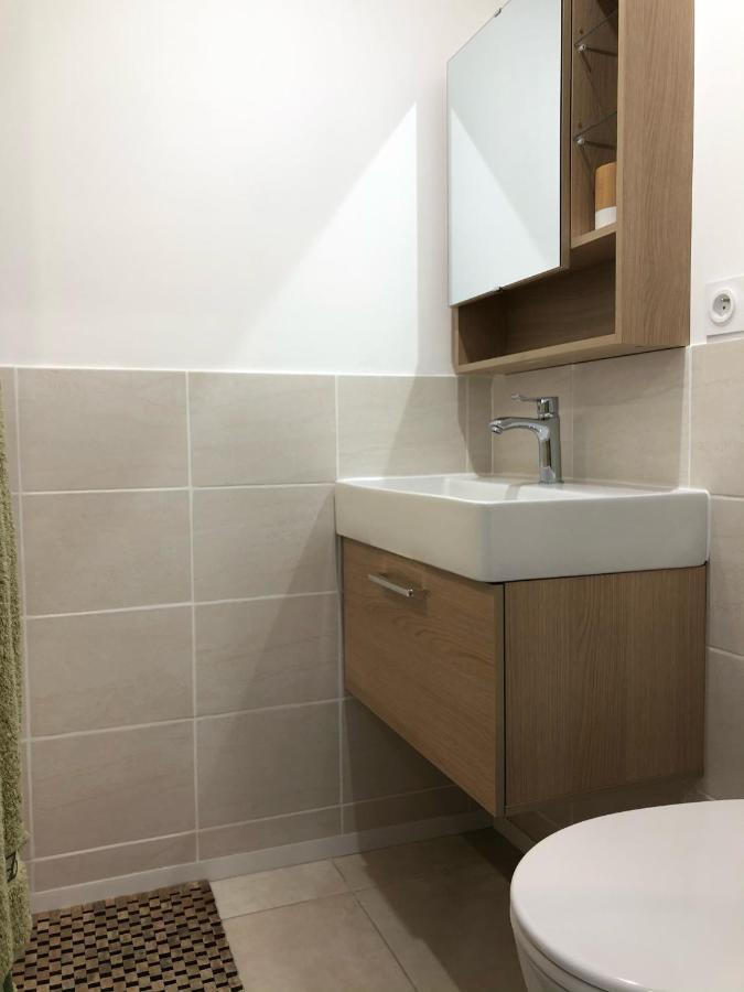 Appartamento Occitemps Saint Julien Les Rosiers Esterno foto